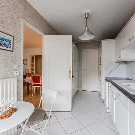 Apartman 2 Chartrons *